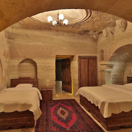 Family Cave Suite Hotel Goreme Room photo